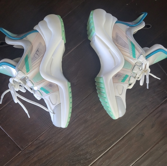 Auth louis vuitton archlight sneakers - Picture 8 of 15